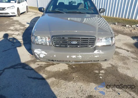 2008 Ford Crown Victoria Police/Police Interceptor z USA, uszkodzony, nr VIN 2FAFP71V28X132978